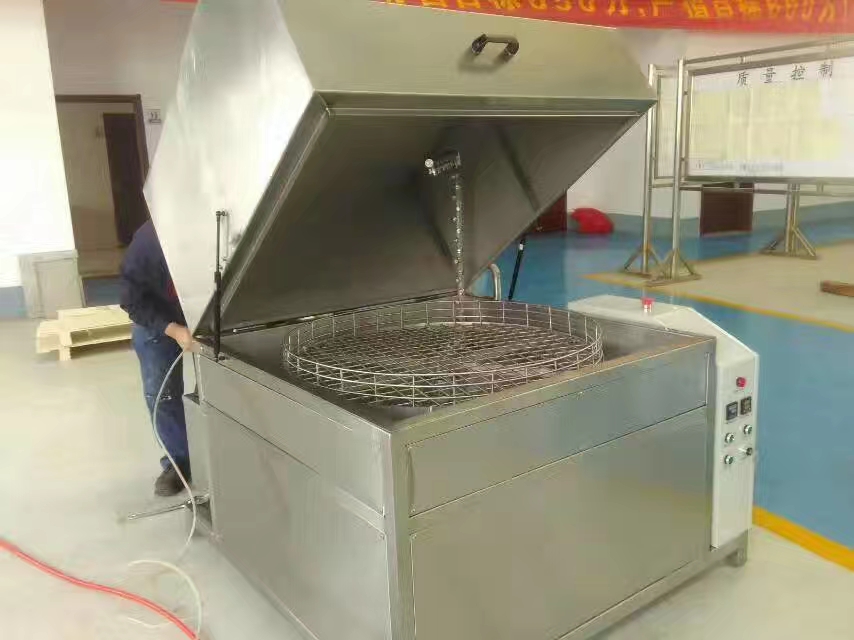 超聲波清洗溶液溶劑選用應(yīng)依據(jù)的因素是什么？