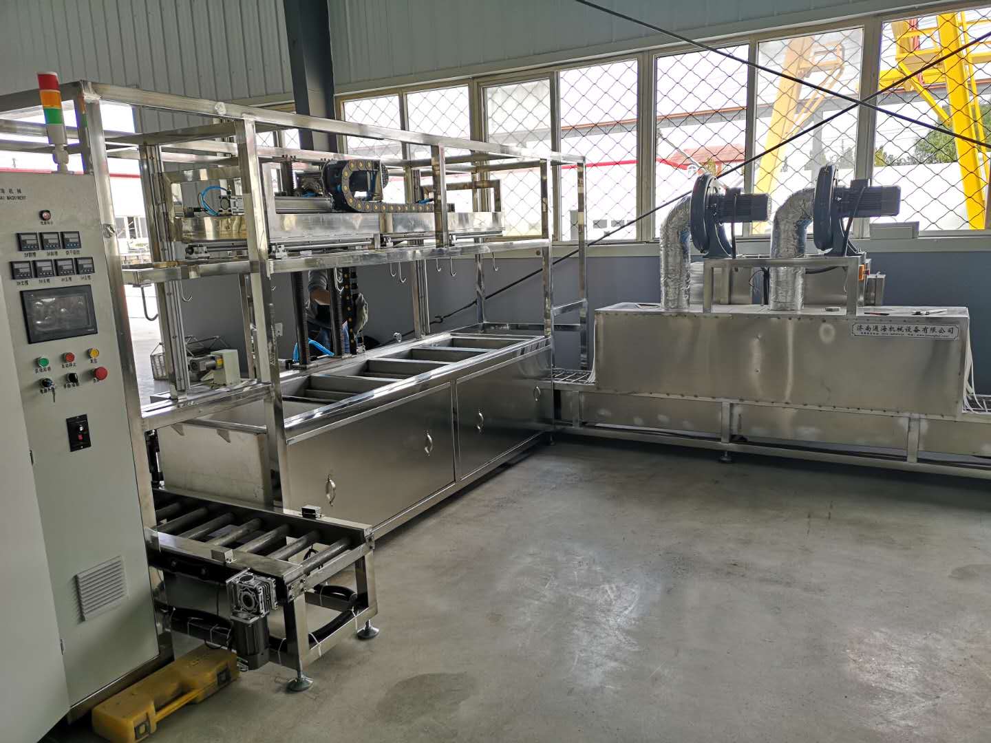 超聲波清洗機是如何完成清洗工作？